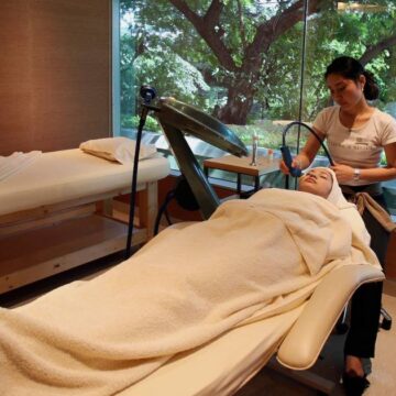 what-is-longevity-travel?-what-to-know-about-the-luxury-wellness-trend-focused-on-living-longer