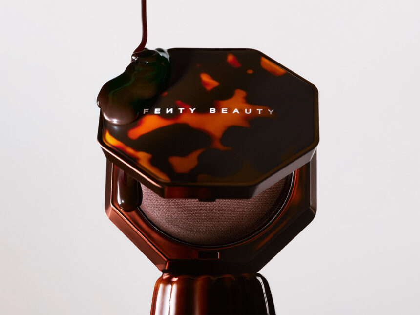 luxuriously-bronzed,-but-airbrushed luxuriously-bronzed,-but-airbrushed