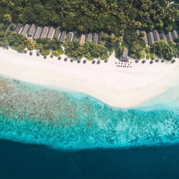 nh-collection-maldives-reethi-resort:-an-island-paradise